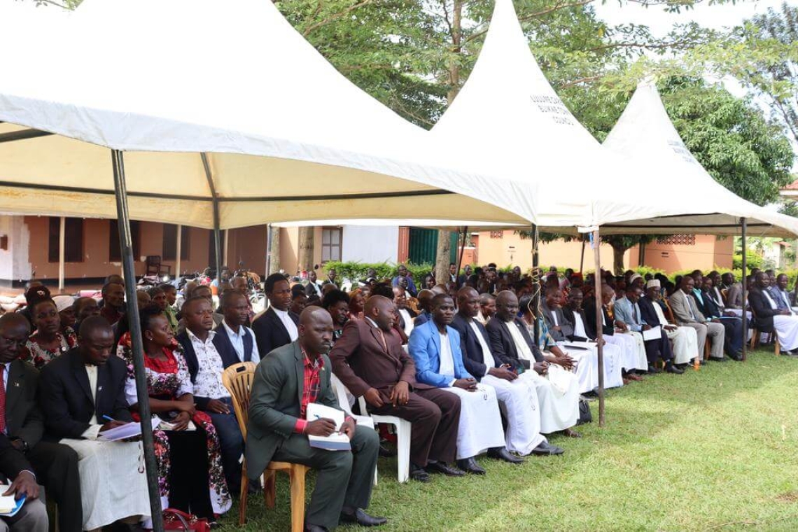 📸 Buganda Kingdom officials seated in a meeting discussing reforms aimed at improving service delivery in Kyaggwe